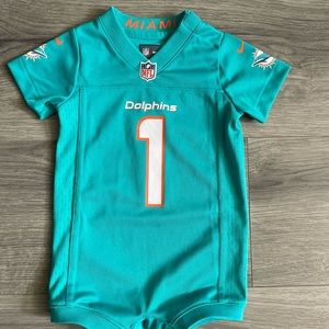 NFL Miami Dolphins Tua Tagovailoa Baby Boy Jersey Romper Size 0/3 months